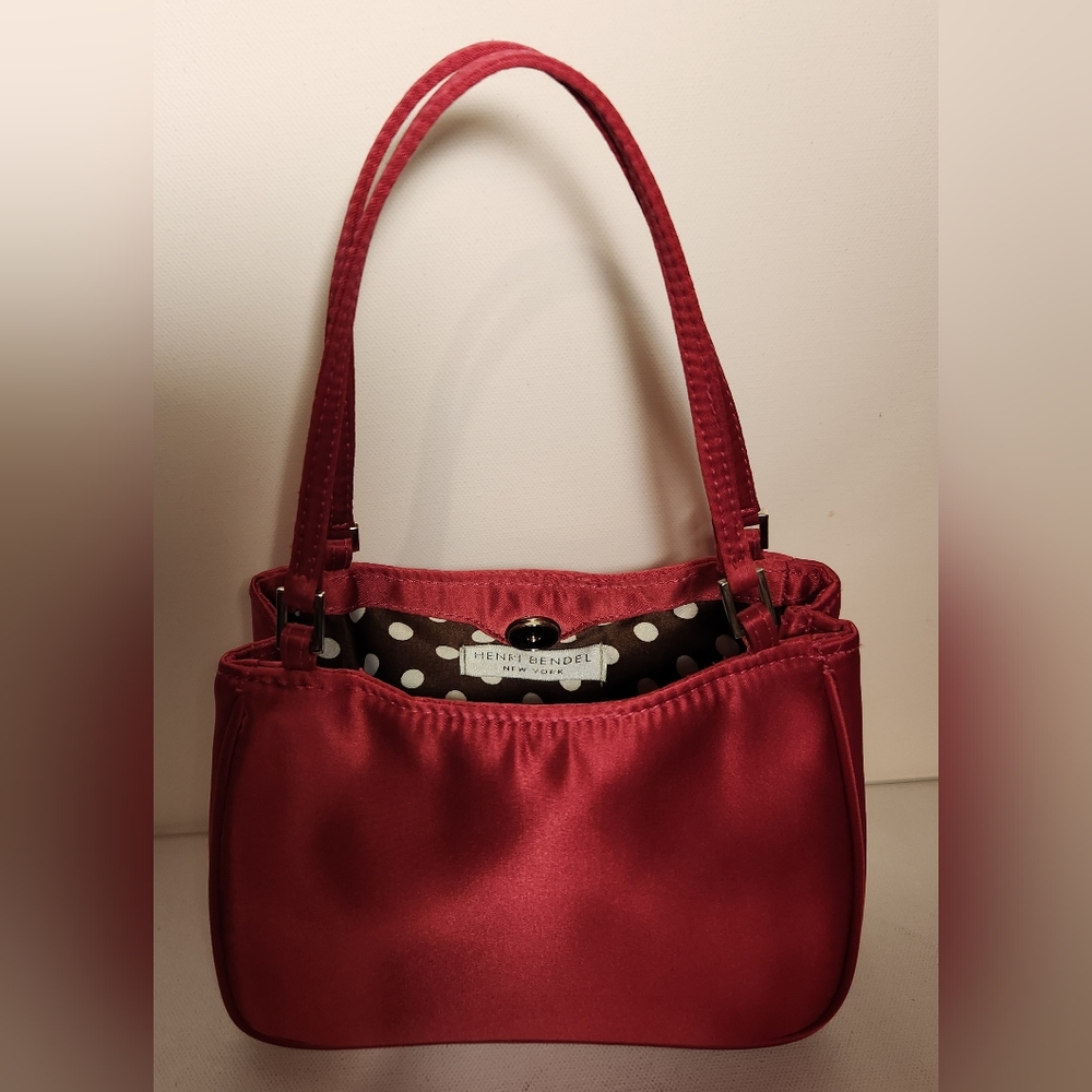 Henri bendel for bath and body works L Brands crossover pink handbag purse